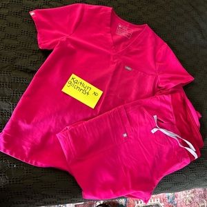 💗LIMITED EDITION FIGS - SHOCKING PINK💗